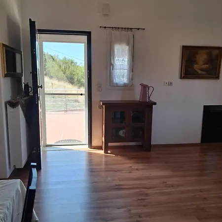 La Rosa Apartment Paliouria